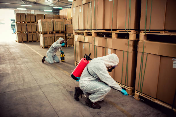 Best Commercial Pest Control Services  in Magnolia, OH
